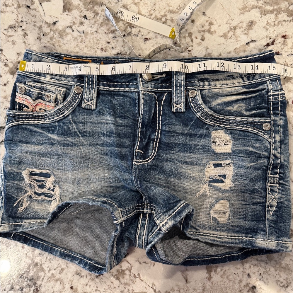 Rock Revival Nuri Jean Shorts - Picture 5 of 7